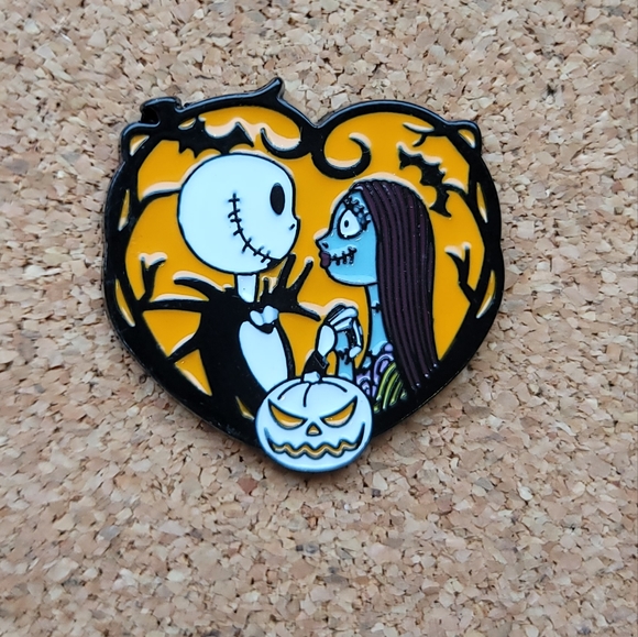 Jewelry - Nightmare Before Christmas Sally & Jack Enamel Heart Pin